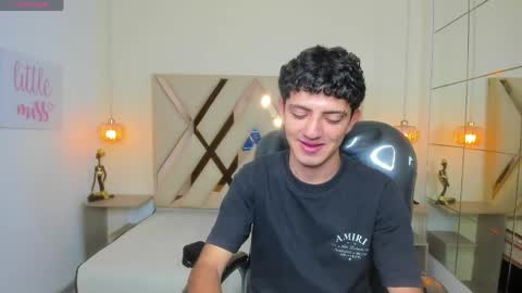 xebastwink online show from April 2026 08:12:02 PM