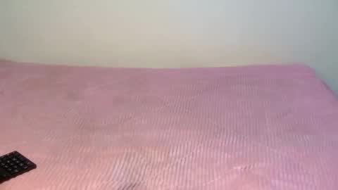 xeenah online show from March 2026 07:31:02 PM