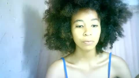 xenna610827 online show from February 2025 05:19:02 PM