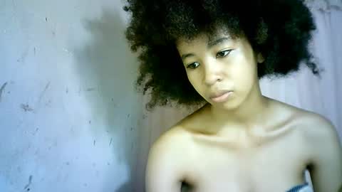 xenna610827 online show from February 2025 03:46:01 PM