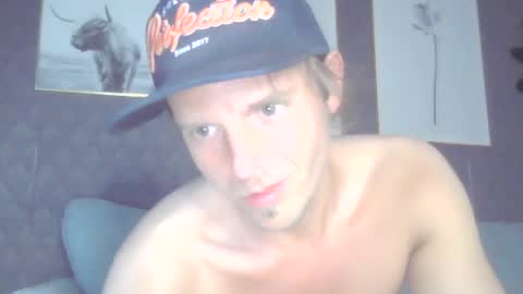 Snapshot of xeroxe860 chatting on July 2026 01:29:02 AM Xeroxe online show from July 2026 01:29:02 AM