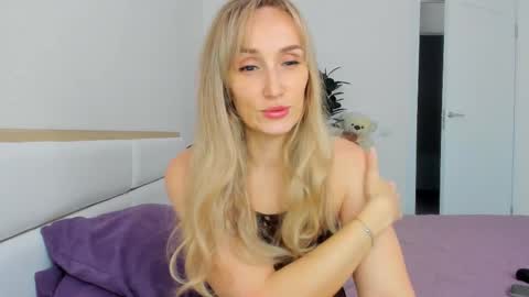 Snapshot of xf33tx chatting on February 2025 10:20:02 AM xf33tx online show from February 2025 10:20:02 AM