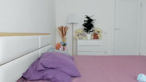 Snapshot of xf33tx chatting on March 2025 05:54:01 AM xf33tx online show from March 2025 05:54:01 AM