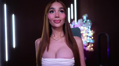 Snapshot of xforyoureyesonlyx chatting on April 2026 04:46:01 AM Anne online show from April 2026 04:46:01 AM