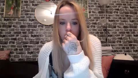 Milfi online show from February 2026 09:57:02 PM