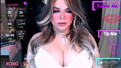 xHUGECOCKTILLCUMX online show from November 2025 06:45:02 AM