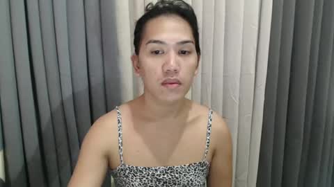 Snapshot of xhugejerkingtransx chatting on December 2024 08:56:01 AM GWEN THOMPSON ....... online show from December 2024 08:56:01 AM