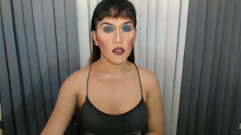 Snapshot of xhugejerkingtransx chatting on December 2024 12:06:02 PM GWEN THOMPSON ....... online show from December 2024 12:06:02 PM