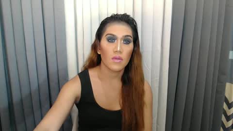 Snapshot of xhugejerkingtransx chatting on January 2025 05:55:01 PM GWEN THOMPSON ....... online show from January 2025 05:55:01 PM