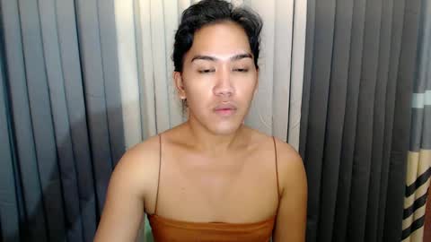 Snapshot of xhugejerkingtransx chatting on January 2025 03:25:02 PM GWEN THOMPSON ....... online show from January 2025 03:25:02 PM