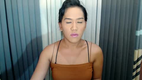 Snapshot of xhugejerkingtransx chatting on January 2025 07:41:02 PM GWEN THOMPSON ....... online show from January 2025 07:41:02 PM