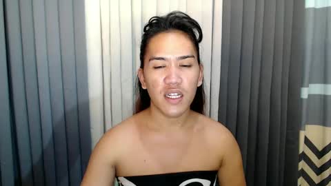 Snapshot of xhugejerkingtransx chatting on January 2025 08:01:01 AM GWEN THOMPSON ....... online show from January 2025 08:01:01 AM