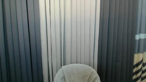 Snapshot of xhugejerkingtransx chatting on February 2025 03:41:02 PM GWEN THOMPSON ....... online show from February 2025 03:41:02 PM