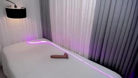 Snapshot of xhugejerkingtransx chatting on September 2025 06:08:02 PM GWEN THOMPSON ....... online show from September 2025 06:08:02 PM