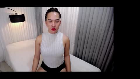 Snapshot of xhugejerkingtransx chatting on September 2025 08:25:02 PM GWEN THOMPSON ....... online show from September 2025 08:25:02 PM