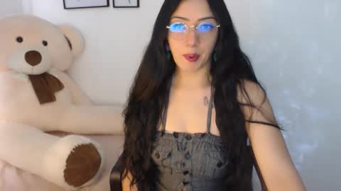 Snapshot of xia_abbey chatting on September 2025 09:51:01 PM Xia online show from September 2025 09:51:01 PM