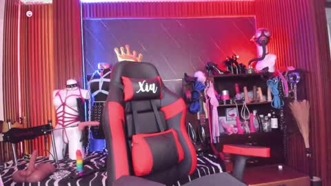 XiaQueen   I M online show from April 2026 11:47:01 AM