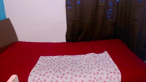 Snapshot of xime_collin77 chatting on October 2025 12:54:02 AM Mistress Ana and Slave Ximena online show from October 2025 12:54:02 AM