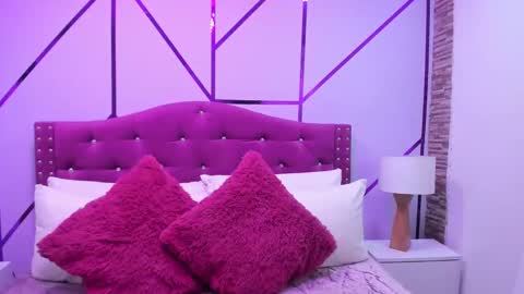 Xime  online show from February 2025 03:01:02 AM