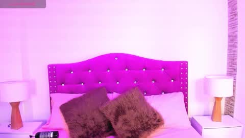 Xime  online show from September 2025 02:57:02 AM