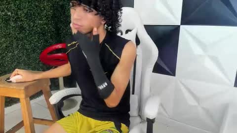 xion_ez online show from December 2025 08:38:02 PM