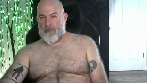 Snapshot of xjohnniex77 chatting on March 2026 03:25:02 AM MrSlowBurn77 online show from March 2026 03:25:02 AM