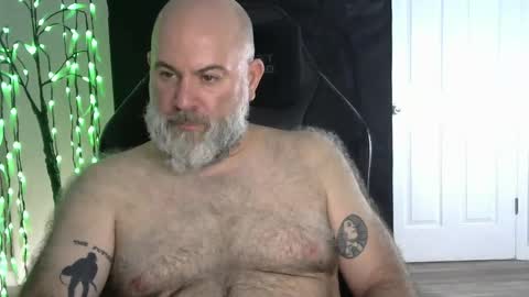 Snapshot of xjohnniex77 chatting on March 2026 02:18:01 AM MrSlowBurn77 online show from March 2026 02:18:01 AM