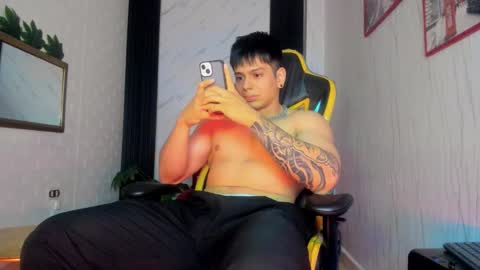      online show from October 2025 12:14:02 PM