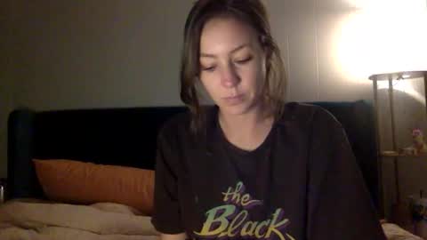 xLacyy online show from December 2025 04:09:01 AM