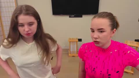 xlanabunny online show from October 2025 05:32:02 PM