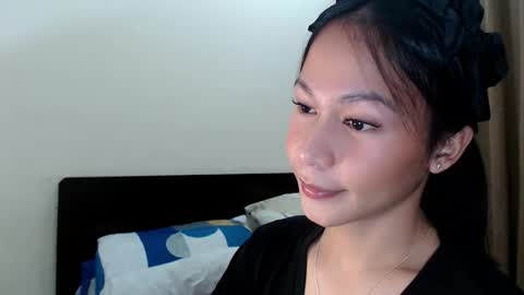 Snapshot of xlovely_destinyx chatting on February 2026 06:31:01 PM Alice online show from February 2026 06:31:01 PM