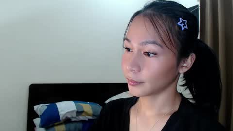 Snapshot of xlovely_destinyx chatting on March 2026 01:29:02 PM Alice online show from March 2026 01:29:02 PM