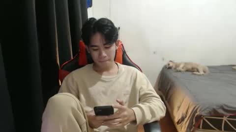 Snapshot of xluminous chatting on September 2025 03:33:01 PM MIKAEL online show from September 2025 03:33:01 PM