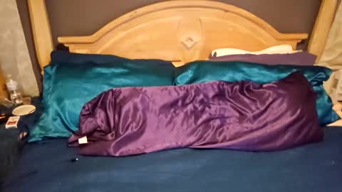 xmombodxdadbodx online show from October 2025 02:41:01 AM