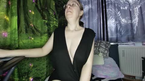 Snapshot of xnicetitsx chatting on January 2026 09:03:01 AM xnicetitsx online show from January 2026 09:03:01 AM