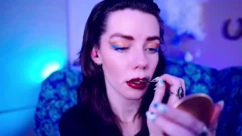 Bella Bondai online show from October 2025 03:03:02 AM