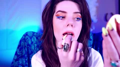 Bella Bondai online show from March 2026 11:03:01 AM