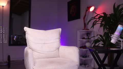 Snapshot of xomega_02 chatting on February 2025 03:08:01 AM online show from February 2025 03:08:01 AM