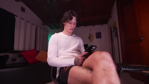 Snapshot of xomega_02 chatting on February 2026 11:54:01 PM online show from February 2026 11:54:01 PM