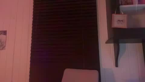 Snapshot of xopeachybaby chatting on March 2026 10:05:02 AM xopeachybaby online show from March 2026 10:05:02 AM