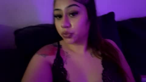 xoxoalizehibaby online show from November 2025 12:05:02 PM