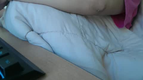  Heavenly Star  online show from November 2025 07:01:02 PM