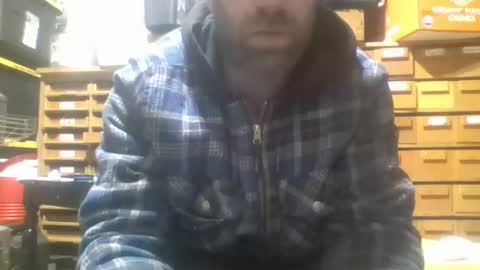 Snapshot of xploringus1 chatting on March 2026 09:42:02 AM Xploringus online show from March 2026 09:42:02 AM