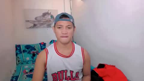 Snapshot of xsebastian19 chatting on December 2025 11:43:02 PM xsebastian19 online show from December 2025 11:43:02 PM