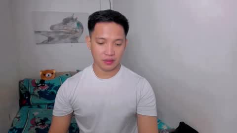 Snapshot of xsebastian19 chatting on April 2026 07:55:02 AM xsebastian19 online show from April 2026 07:55:02 AM