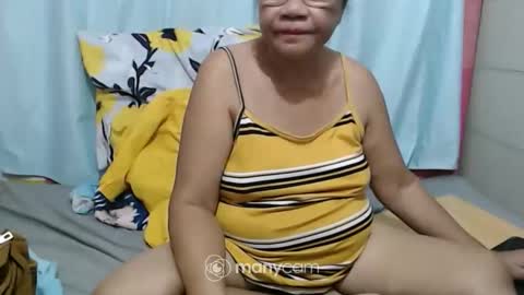 lovely online show from October 2025 09:04:01 PM