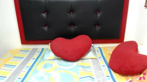 Snapshot of xshopyx chatting on February 2025 02:08:02 AM xshopyx online show from February 2025 02:08:02 AM