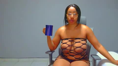 spykeXtee online show from March 2026 07:19:01 AM