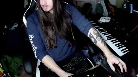 Snapshot of xthedamnedx chatting on November 2025 01:04:02 PM GothBF online show from November 2025 01:04:02 PM