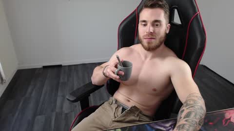 Snapshot of xtrakil chatting on December 2024 03:23:01 PM xtrakil online show from December 2024 03:23:01 PM